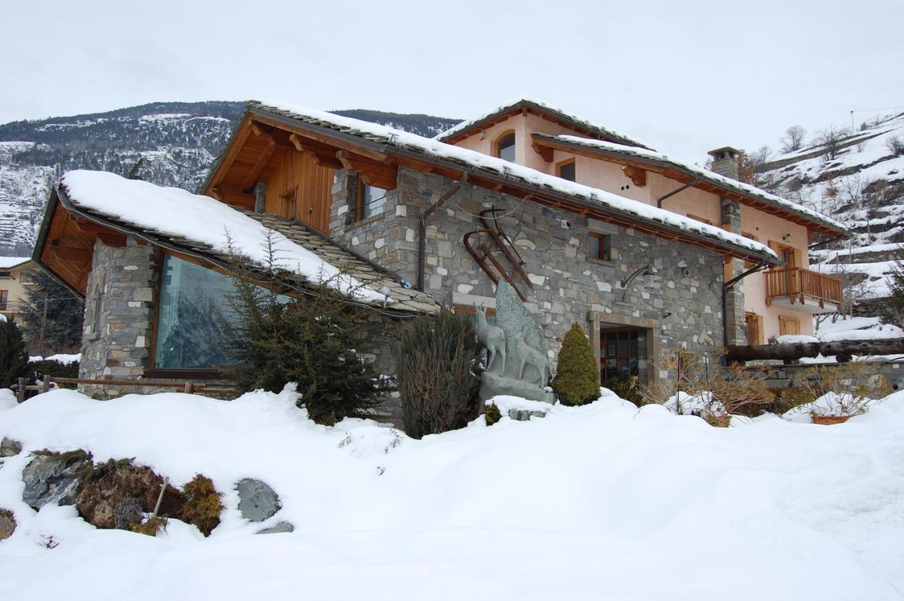 Hotel Lo Fleyé Saint-Pierre Extérieur photo